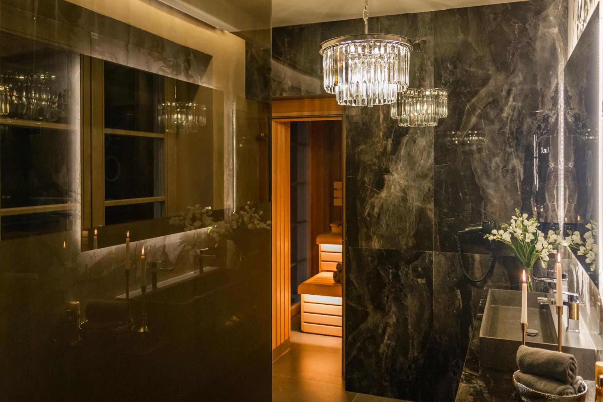 Royal Apartmany Dobris Buitenkant foto